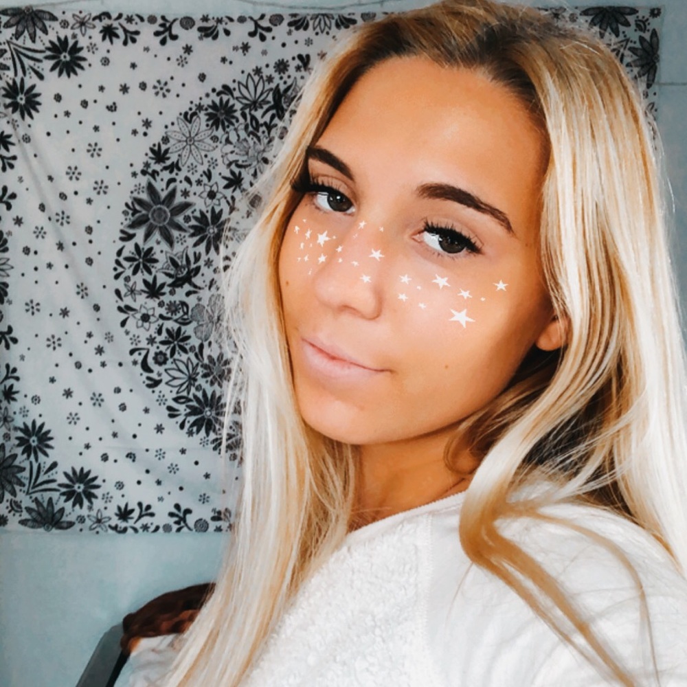 Meet your Posher, Marie